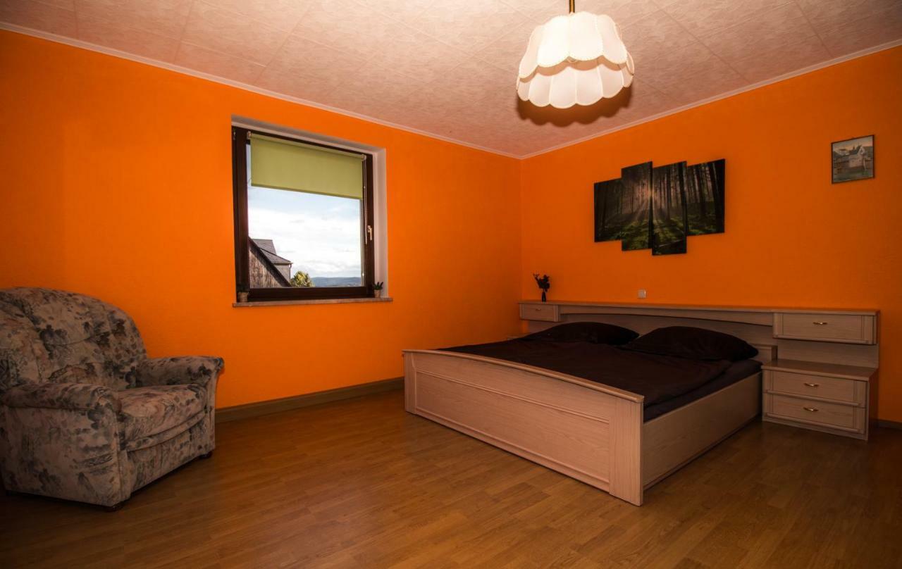 Apartament Am Balkon Des Erzgebirges Bernsbach Zewnętrze zdjęcie